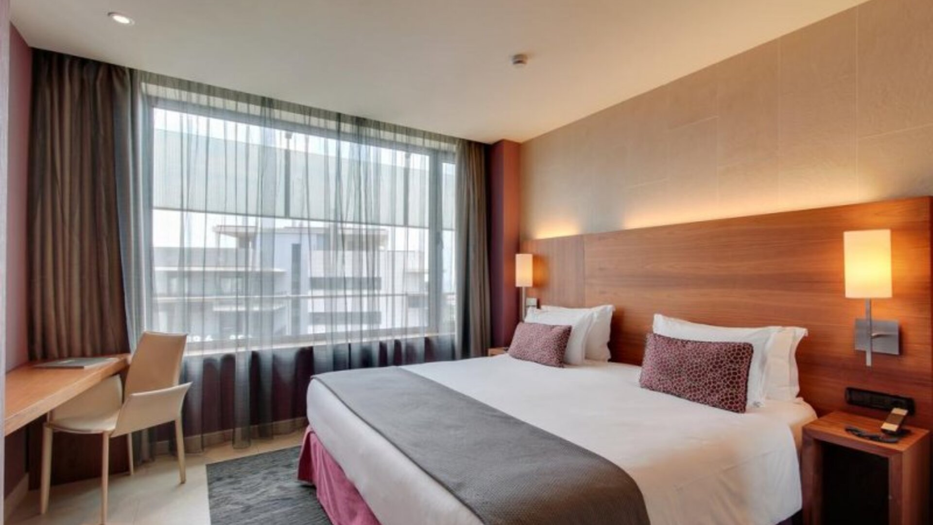 Hotel Badalona Tower