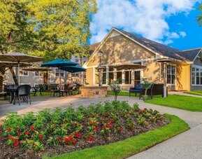 Beautiful patio with lounge seating at Sonesta ES Suites Parsippany Morris Plains.