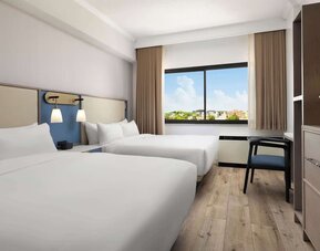 Day use twin room with work desk at Sonesta White Plains Downtown.