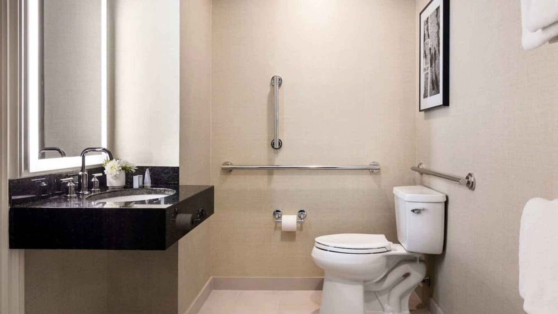 Private guest bathroom with shower at The Shelburne Sonesta New York.