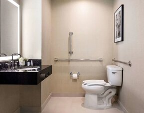 Private guest bathroom with shower at The Shelburne Sonesta New York.
