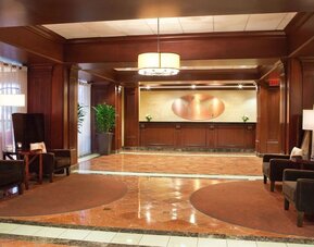 Lobby lounge at Sonesta Atlanta Airport North.