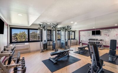 Fully equipped fitness center at Sonesta Los Angeles Airport LAX.