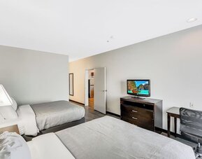 Queen beds available at Quality Inn & Suites Liberty Lake - Spokane Valley.