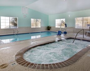 Hot tub at Quality Inn & Suites Liberty Lake - Spokane Valley.