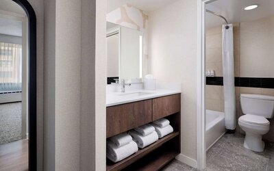 Private guest bathroom at Sonesta ES Suites Chicago Downtown Magnificent Mile - Medical.