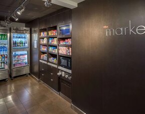 Convenience store at Sonesta Select Seattle Bellevue Redmond.