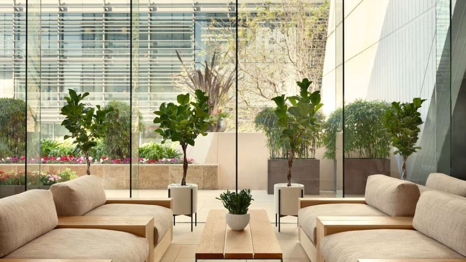 Lobby and coworking lounge at Hilton San Francisco Financial District.