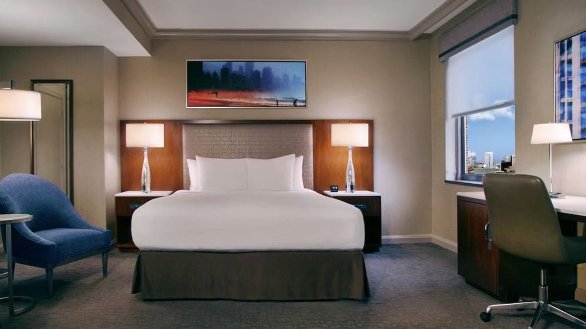 Day use room with work desk at Hilton Chicago.
