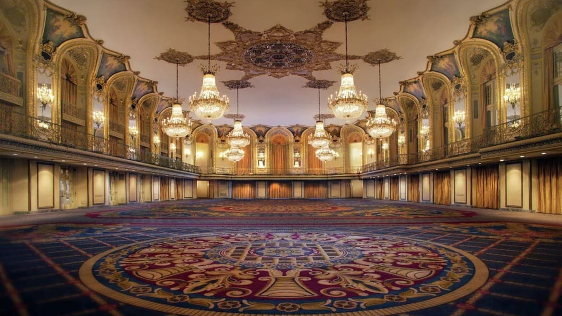 Breathtaking banquet hall at Hilton Chicago.