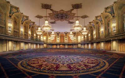 Breathtaking banquet hall at Hilton Chicago.