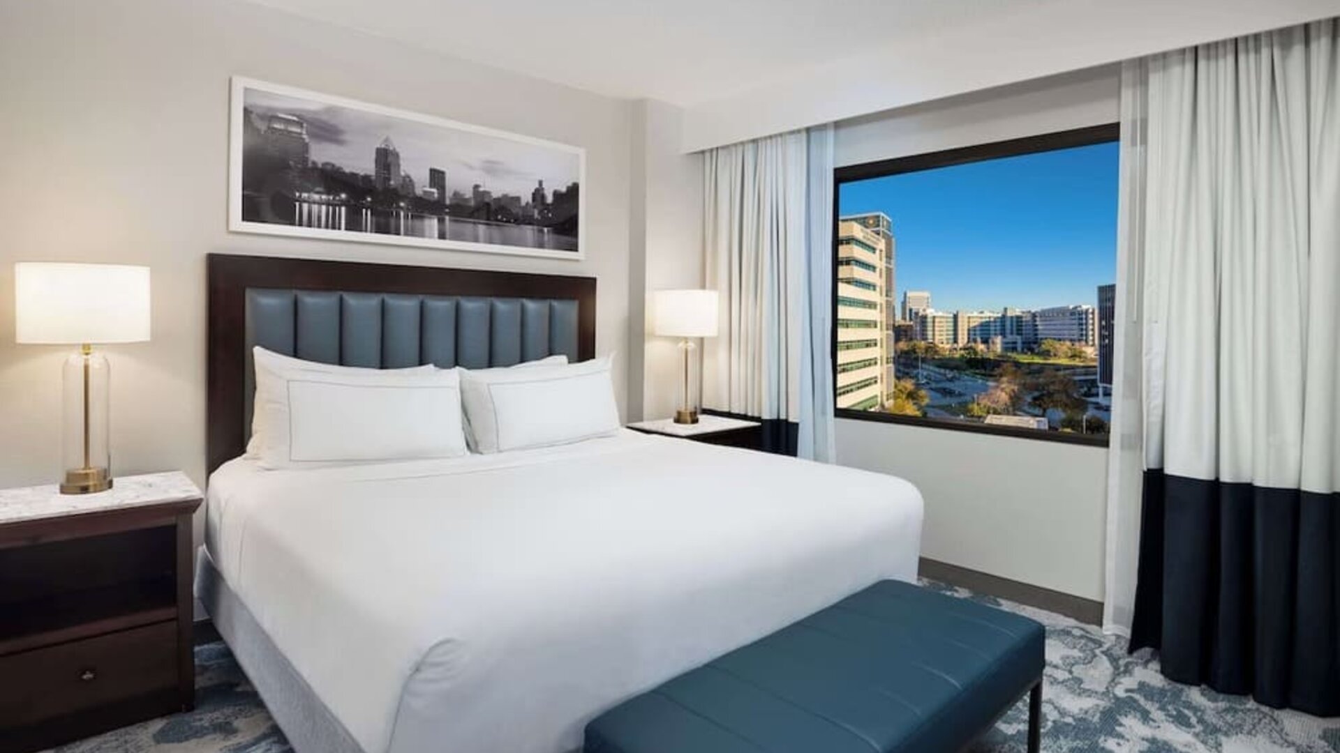 Day use room with natural light at Doubletree By Hilton Houston Medical Center Hotel & Suites.
