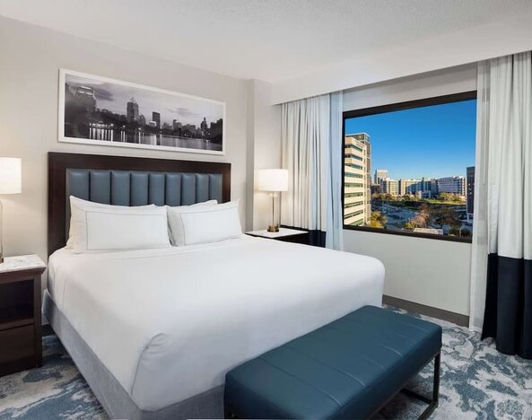 Day use room with natural light at Doubletree By Hilton Houston Medical Center Hotel & Suites.
