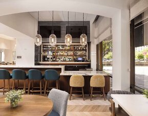 Hotel bar at Doubletree By Hilton Houston Medical Center Hotel & Suites.