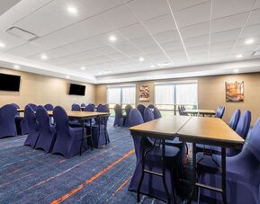 Professional meeting room at Hampton Inn & Suites Benton Harbor.