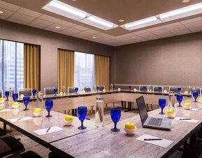 Professional meeting room at Hilton Minneapolis.