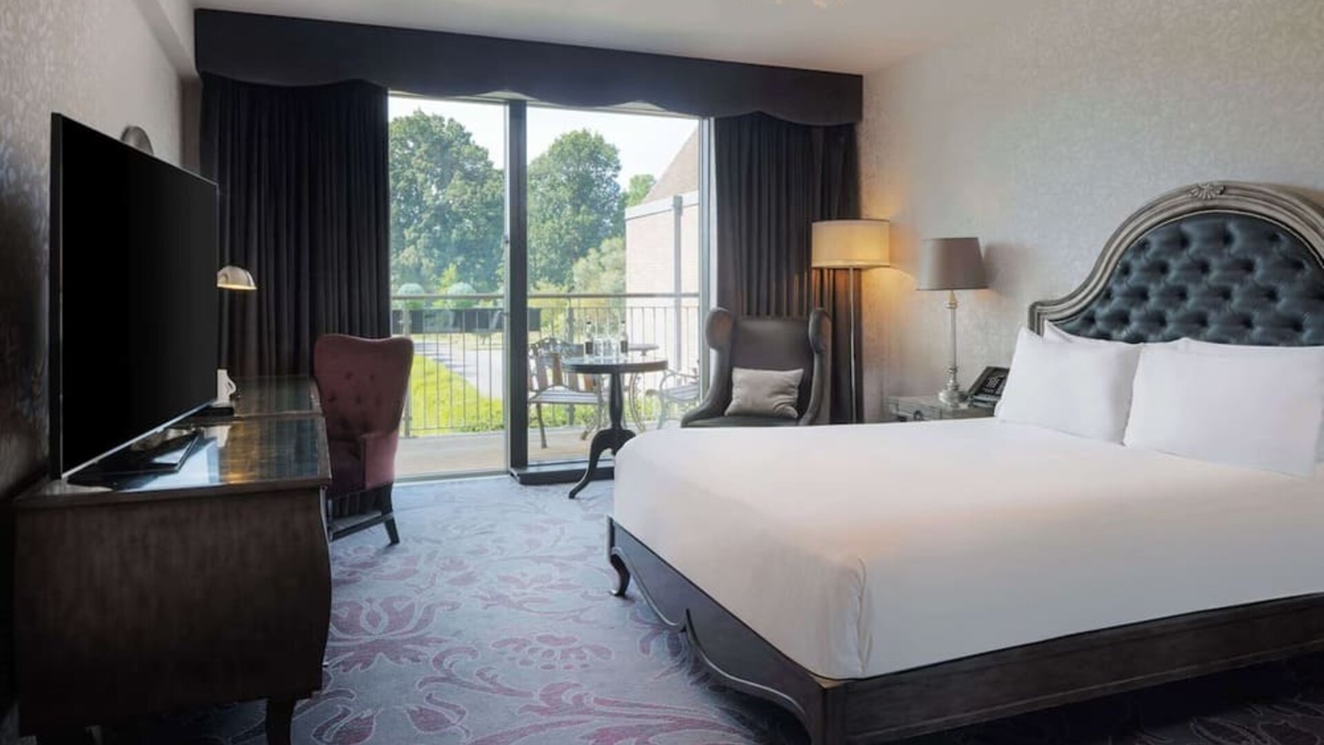 King room with TV at Hilton London Syon Park.