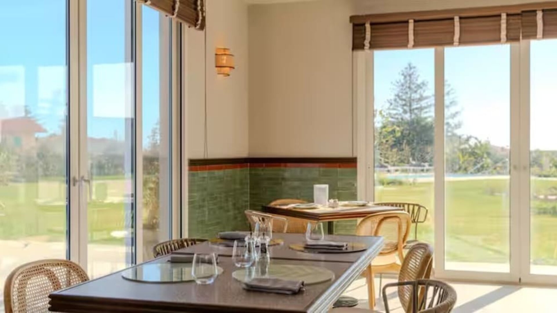 Dining area at Terradamari Resort & Spa Marina Di Modica.