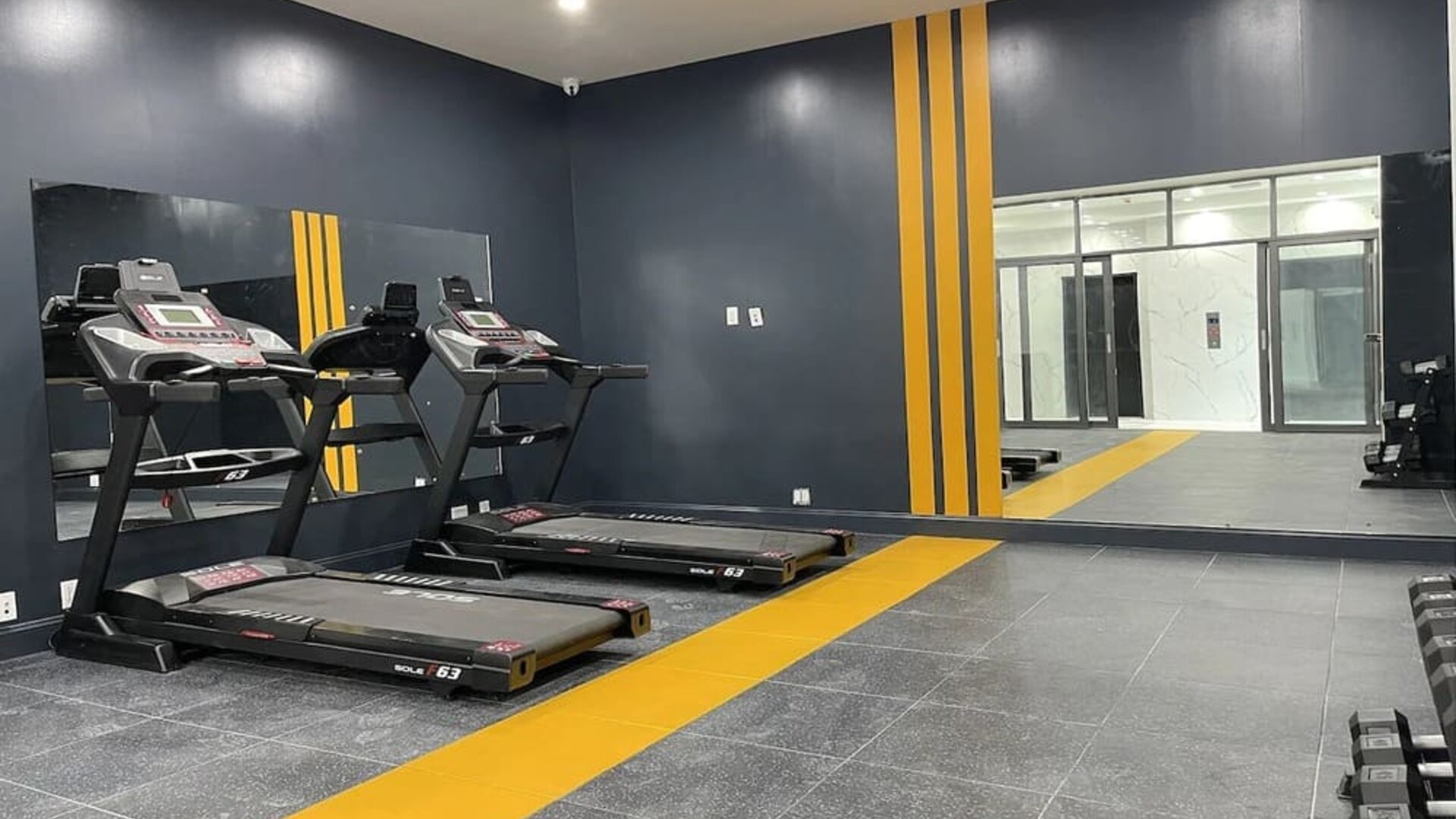 Fitness center at Liberty View Brooklyn Hotel.