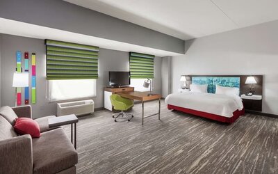 Spacious king suite at Hampton Inn & Suites Houston-Bush Intercontinental Aprt.