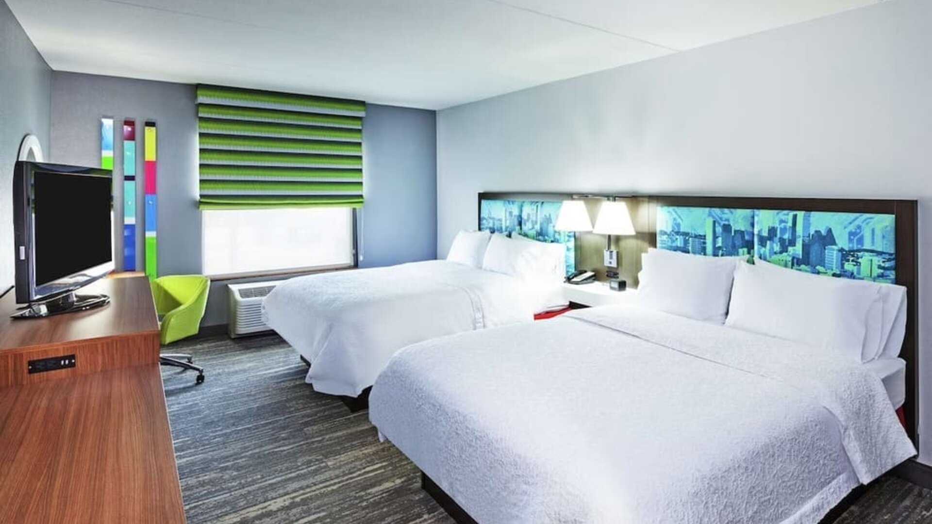 Queen beds available at Hampton Inn & Suites Houston-Bush Intercontinental Aprt.