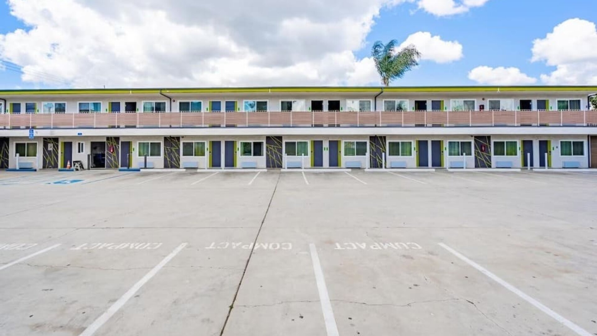 Parking available at Exclusivo Inn & Suites. 