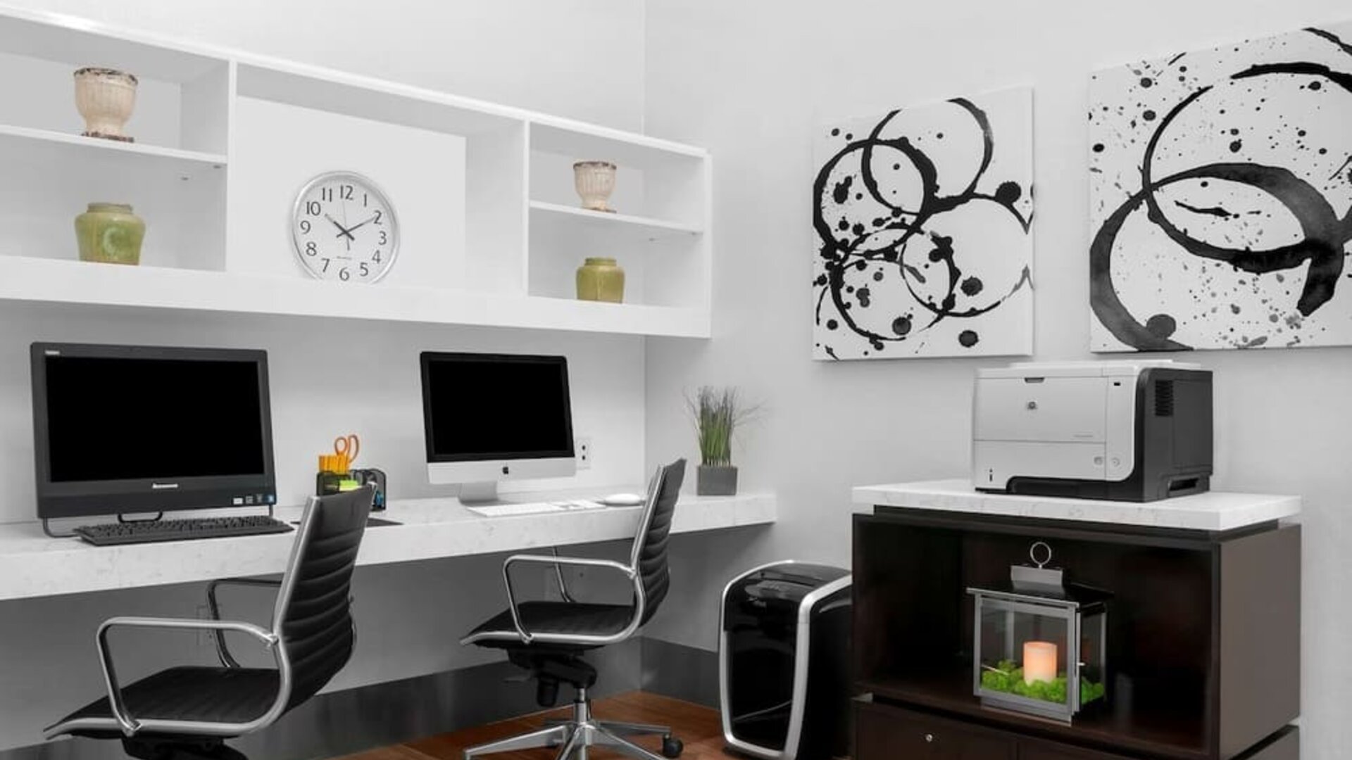 Business center with computers, printer and ergonomic chairs at Hilton Garden Inn New York/Times Square Central