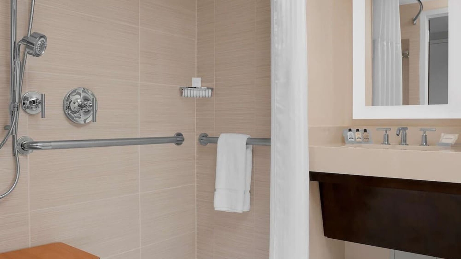 Private guest bathroom with shower at Hilton Garden Inn New York/Times Square Central