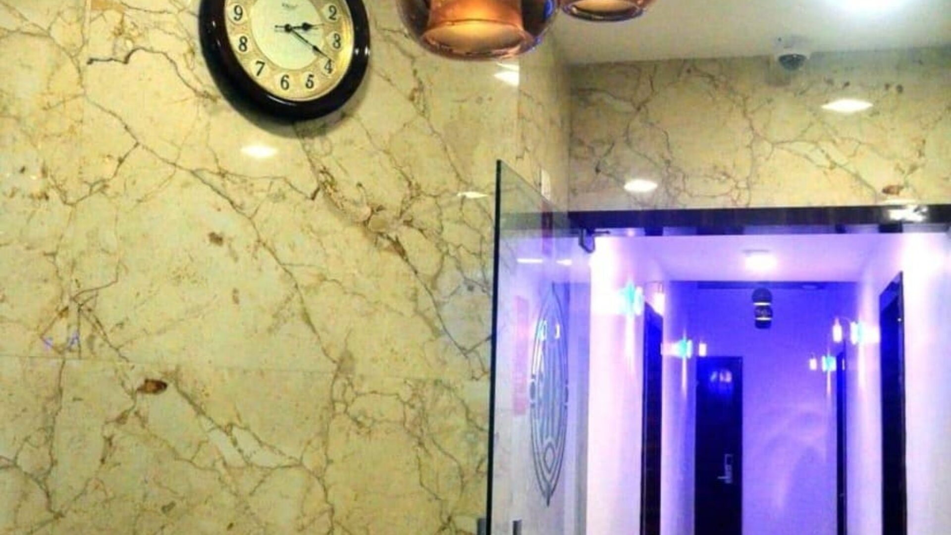 Hotel reception at THE BEST HOTEL MUMBAI.