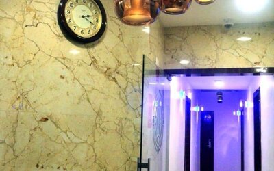 Hotel reception at THE BEST HOTEL MUMBAI.