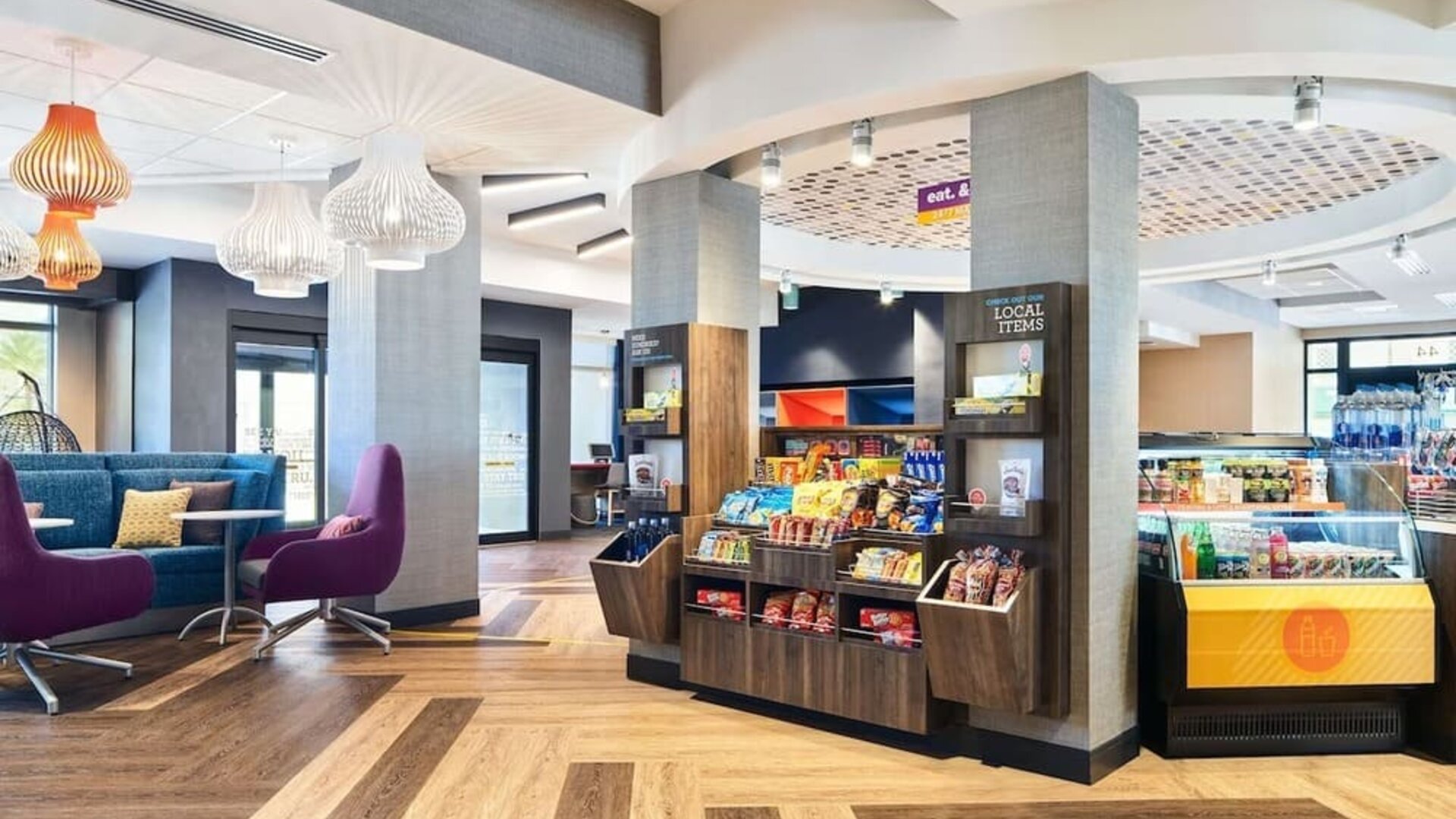 Snack bar at Tru By Hilton Ft. Lauderdale Airport.