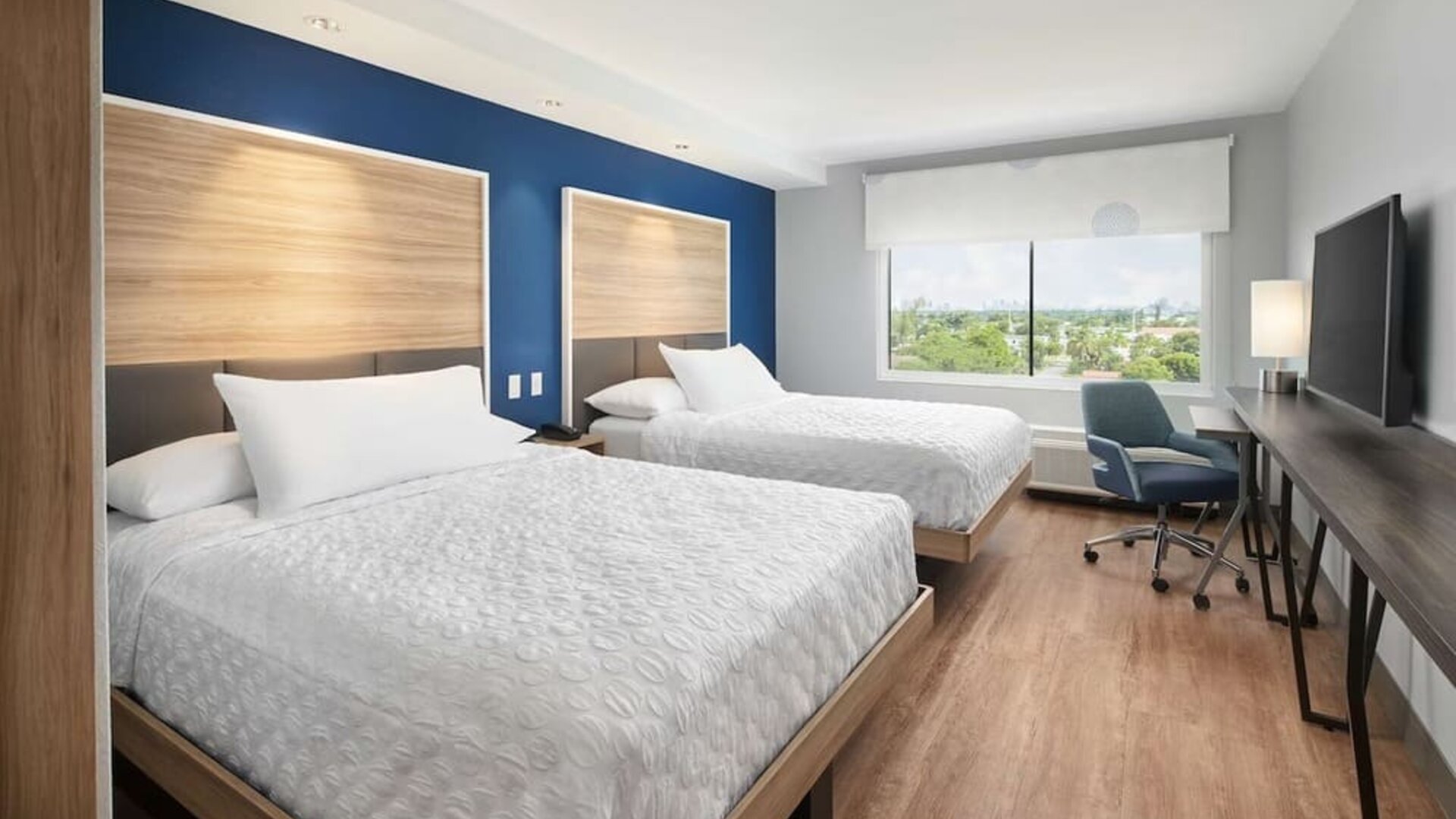 Queen beds available at Tru By Hilton Ft. Lauderdale Airport.