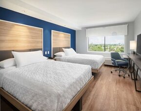 Queen beds available at Tru By Hilton Ft. Lauderdale Airport.
