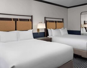 Day use twin room at Hilton Orrington/Evanston.