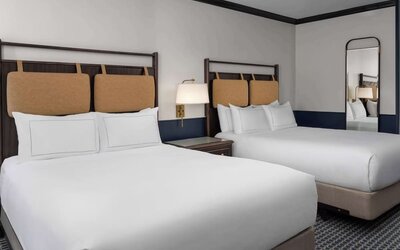 Day use twin room at Hilton Orrington/Evanston.