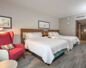Day use twin room at Hilton Garden Inn Cincinnati Midtown.