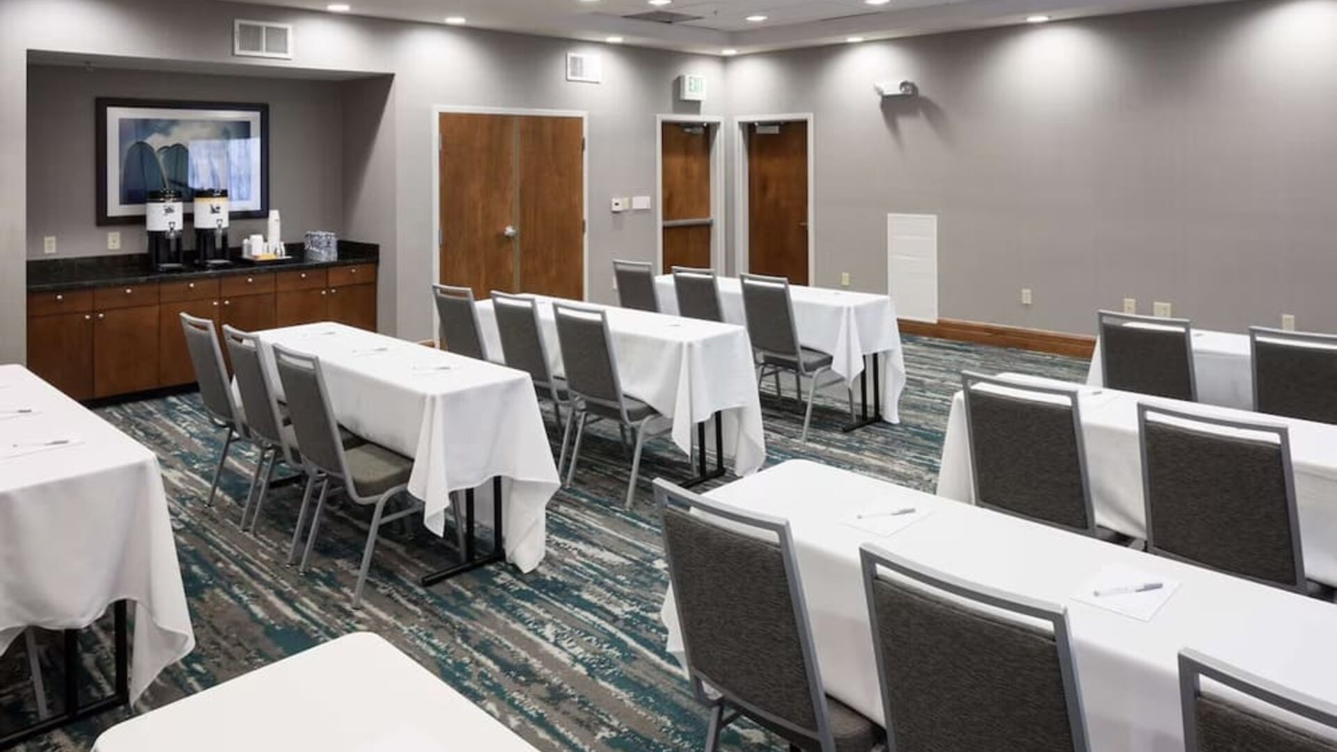 Professional meeting room at Hampton Inn Los Angeles-Orange County-Cypress.