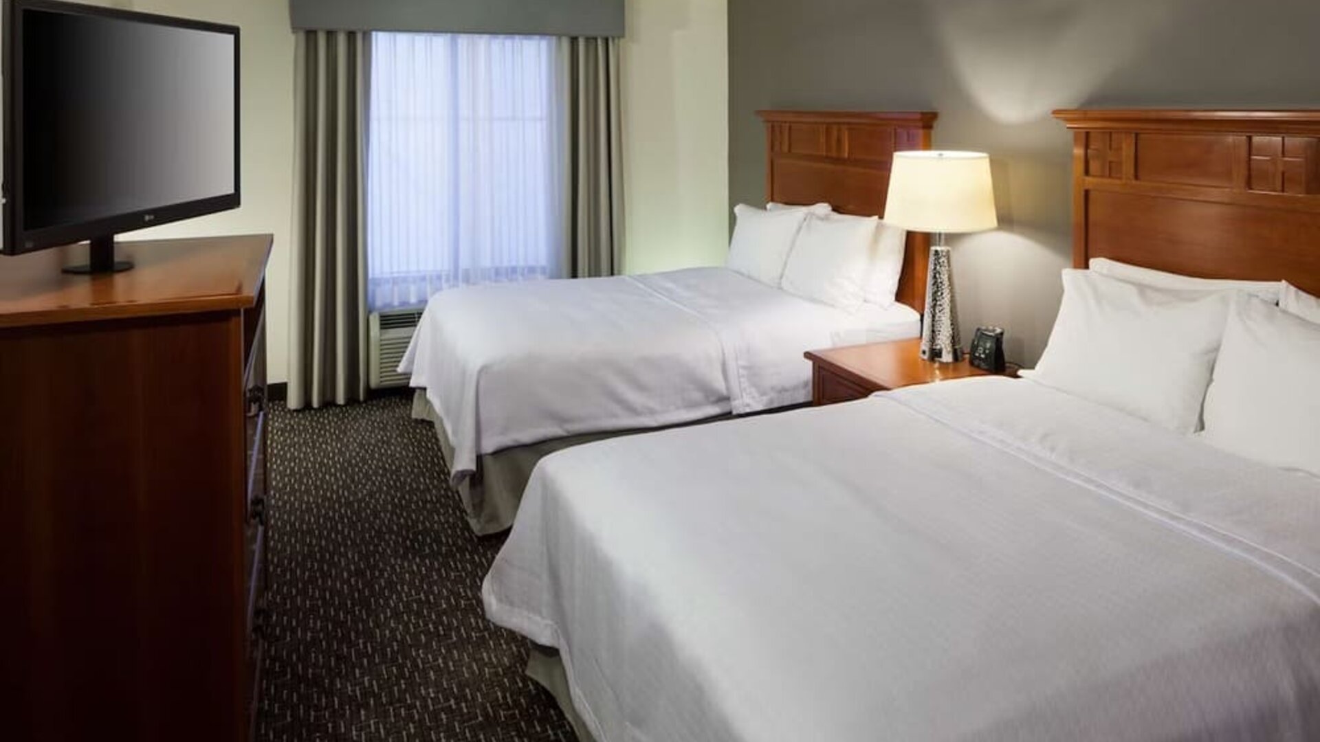 Day use twin room at Homewood Suites By Hilton Agoura Hills.