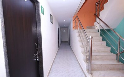 Hallway at Hotel NoVo Agra.