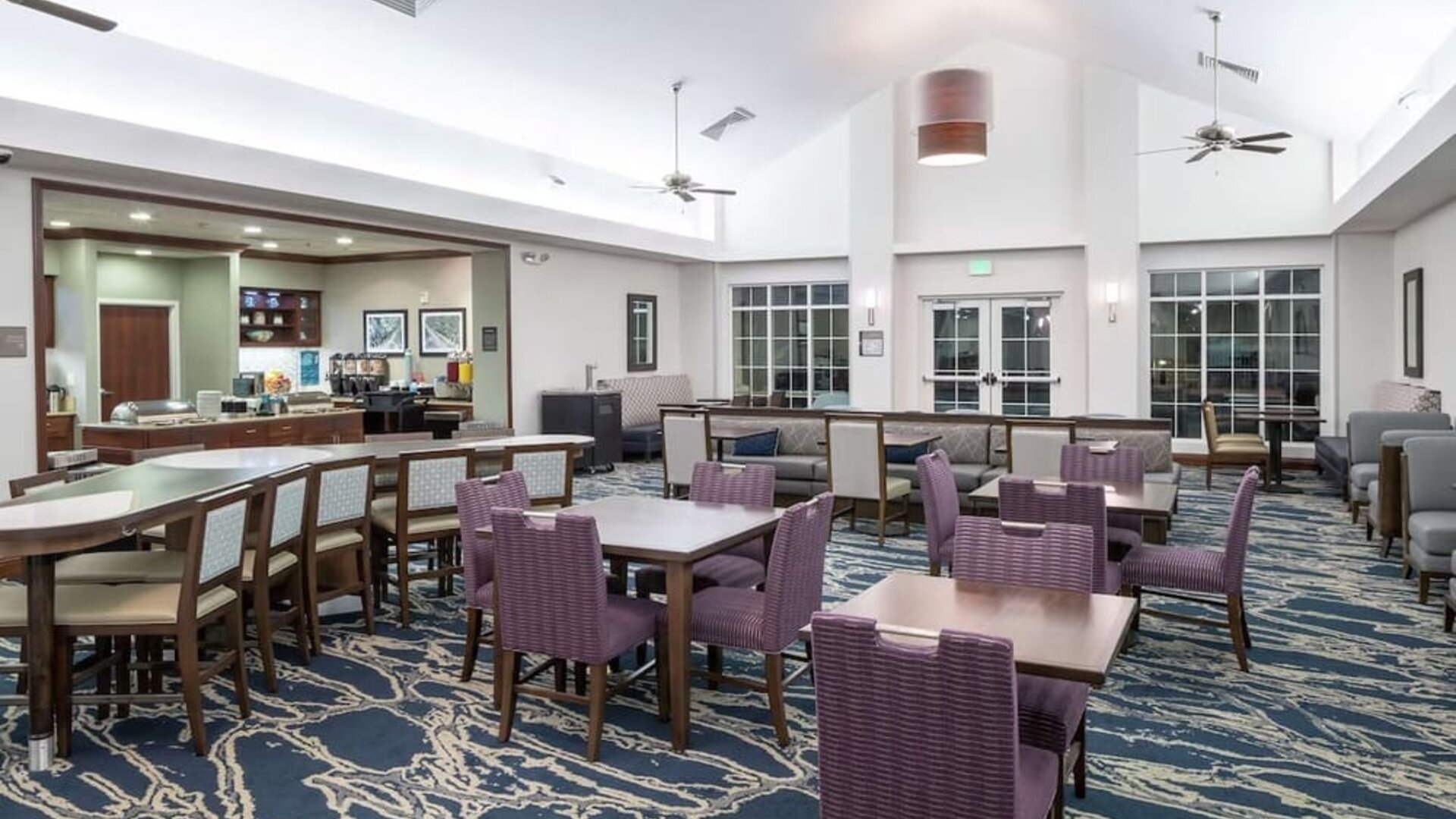 On-site restaurant at Homewood Suites By Hilton Fresno Airport/Clovis. 