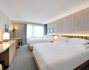 Day use twin room at Kimpton Theta New York - Times Square.