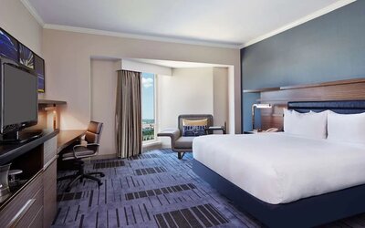 Day use room with work desk at Hilton Newark Airport. 