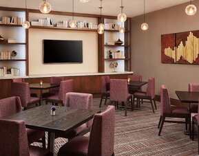 Dining room at Crowne Plaza Dallas Market Ctr - Love Field.