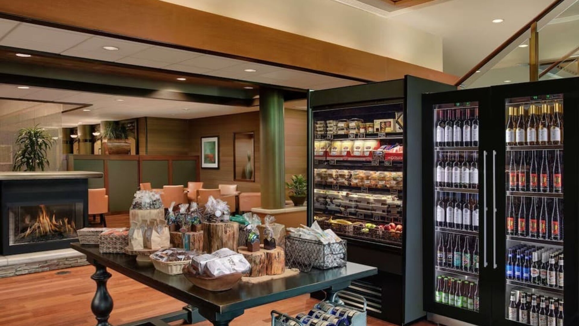 Snack bar at DoubleTree By Hilton Seattle Airport.