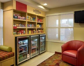 Convenience store at Sonesta Simply Suites Phoenix Scottsdale.