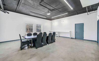 Professional meeting room at Radisson Hotel Schaumburg.