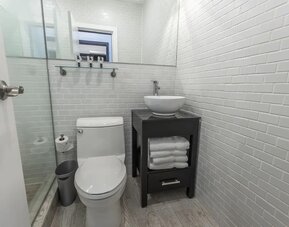 Private guest bathroom at Catalina Hotel & Beach Club.