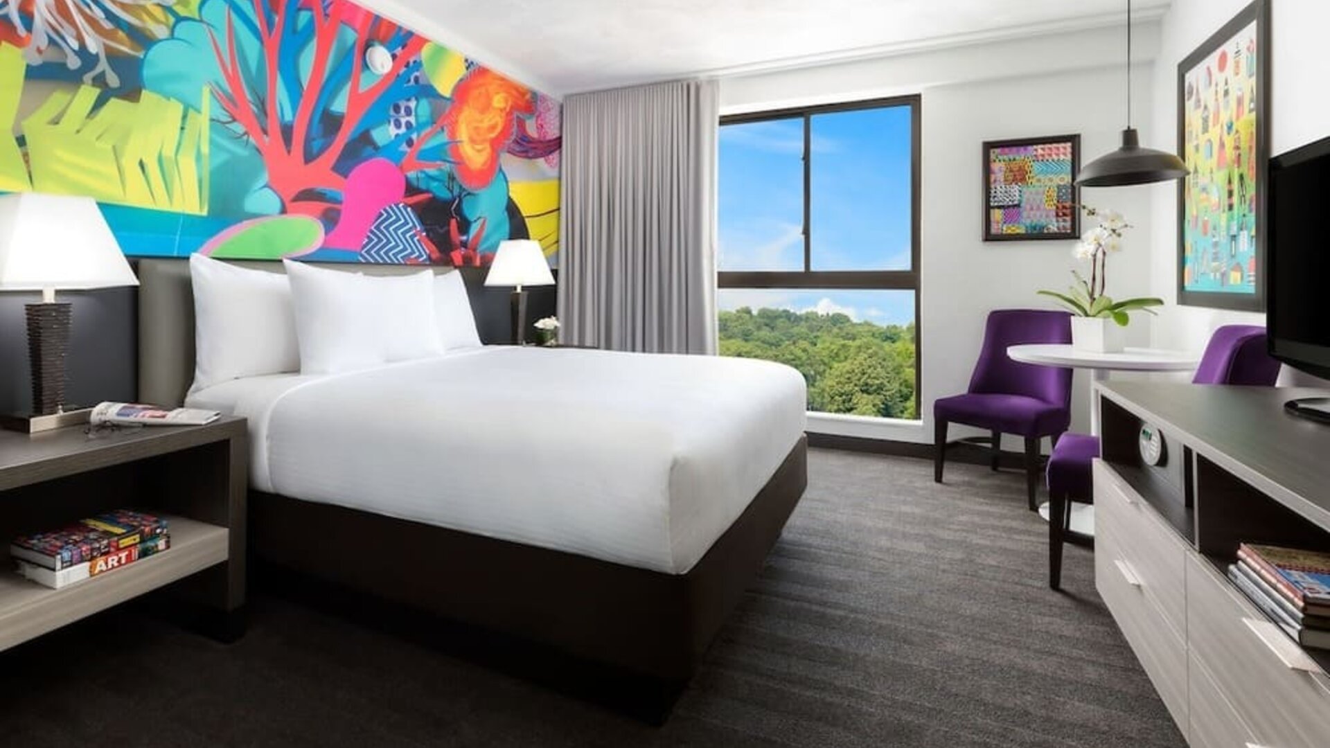 Day use room with natural light at Hotel Studio Allston.