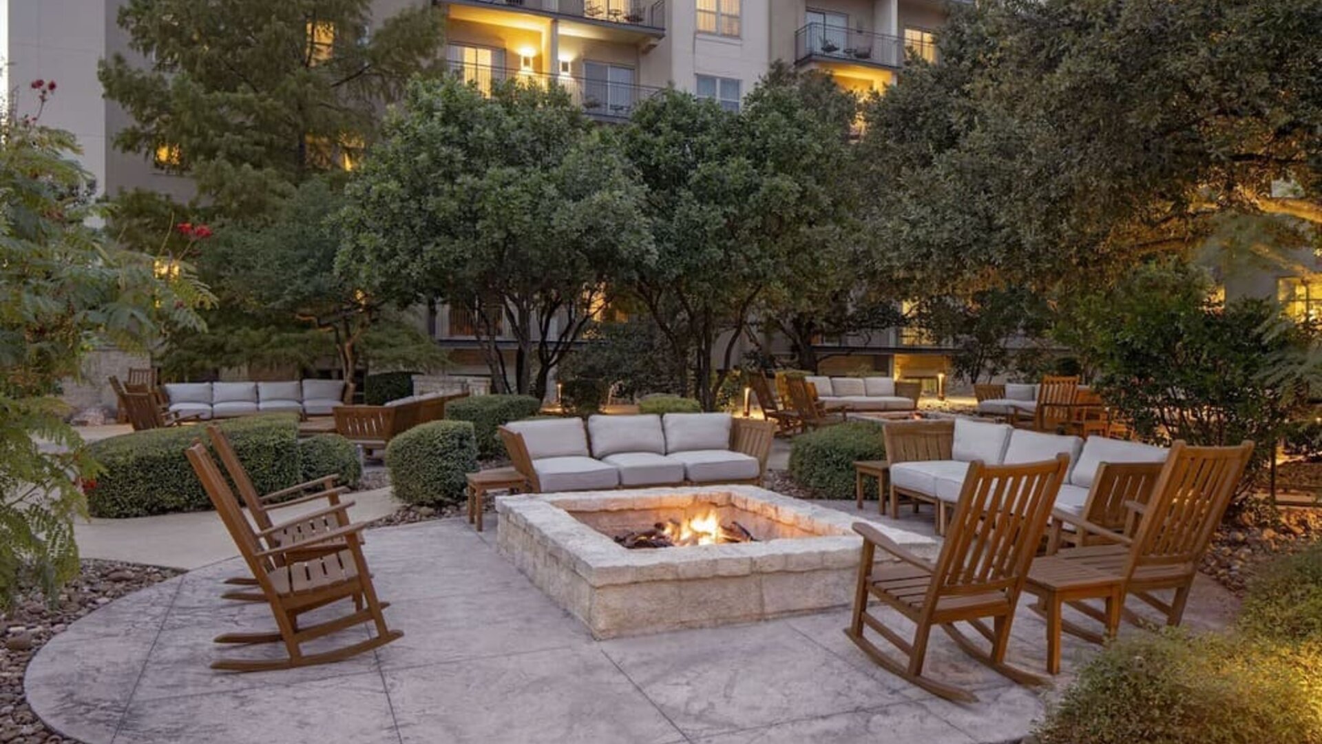 Courtyard and firepit at Hilton San Antonio Hill Country.