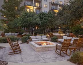 Courtyard and firepit at Hilton San Antonio Hill Country.